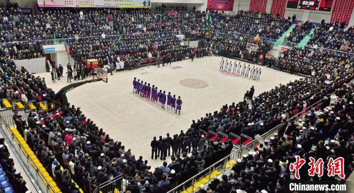 一次普通的篮球梦接力会面：三塬小学孩子与村