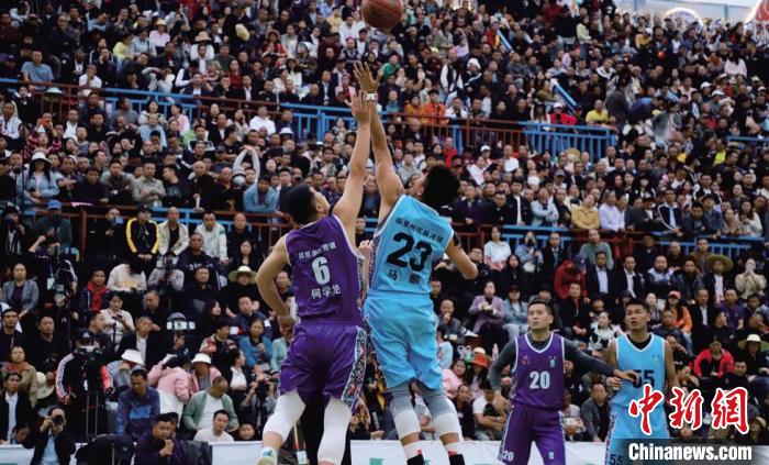 一次普通的篮球梦接力会面：三塬小学孩子与村