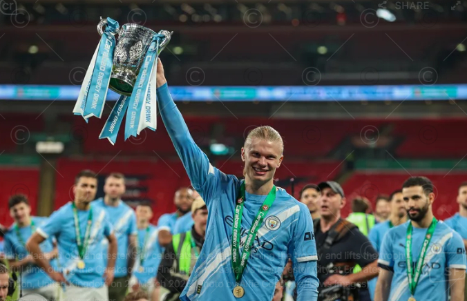 曼城财务调查悬而未决 哈兰德转会传闻再起