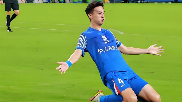 申花青训后卫余航加盟南通海门珂缔缘 冲刺中卫